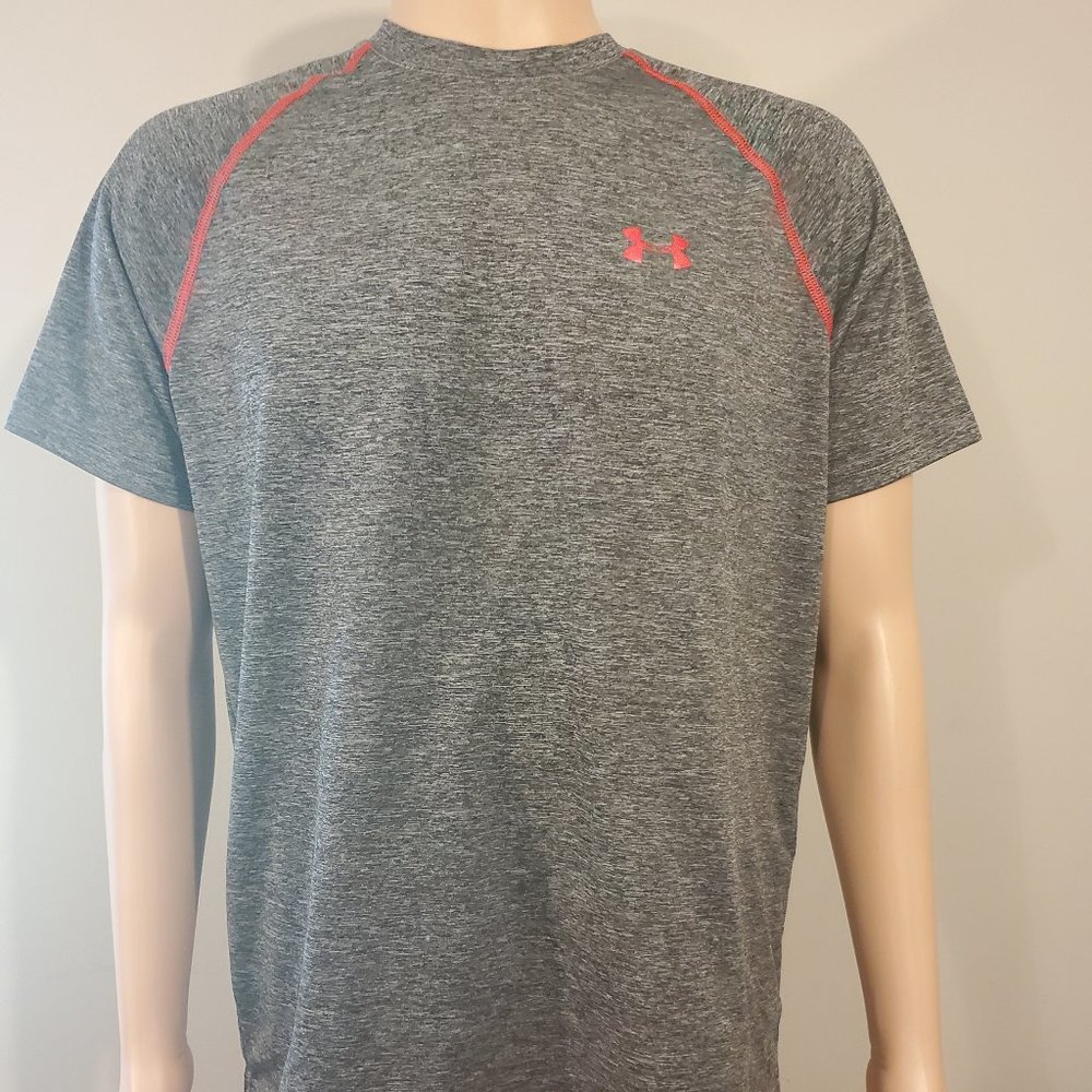 Under Armour Tshirt